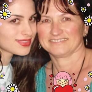 Meet your Posher, Sharon